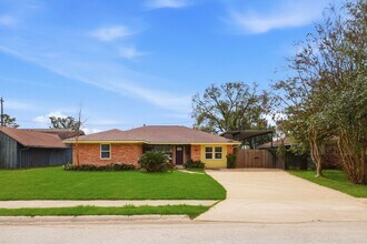 4929 Libbey Dr in Houston, TX - Building Photo - Building Photo