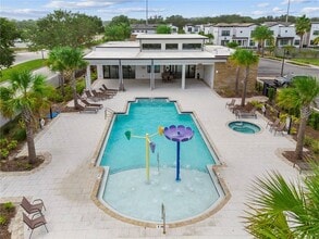 248 Villa Domani Ct in Davenport, FL - Foto de edificio - Building Photo