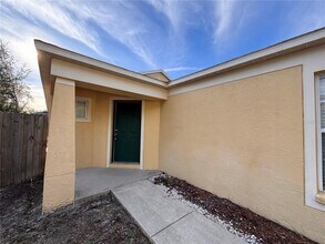 18133 Lembrecht Way in Tampa, FL - Building Photo - Building Photo