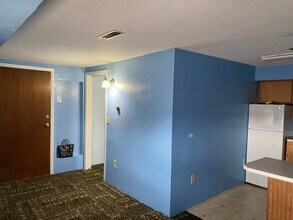 2803 Cleveland Ave SW in Canton, OH - Foto de edificio - Building Photo