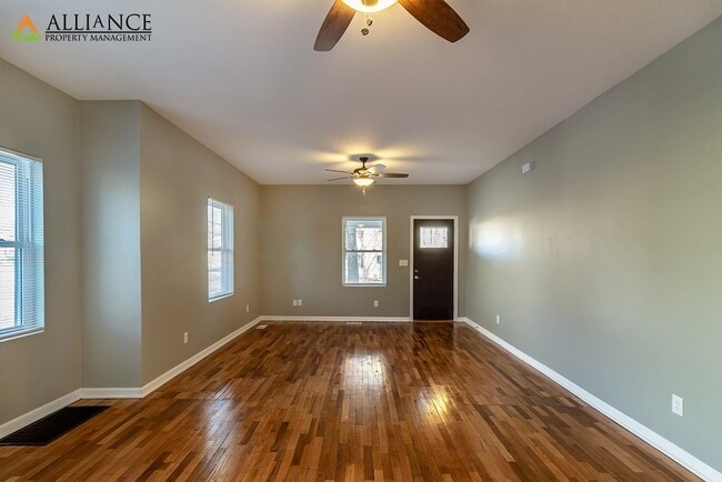 917 Kearney St in Manhattan, KS - Building Photo - Building Photo