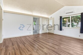 1865 Brookside Ave NW in Salem, OR - Building Photo - Building Photo