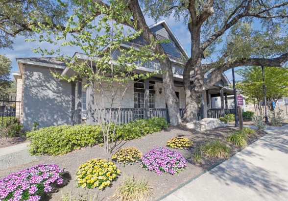 Westcreek Townhomes in San Antonio, TX - Building Photo - Building Photo