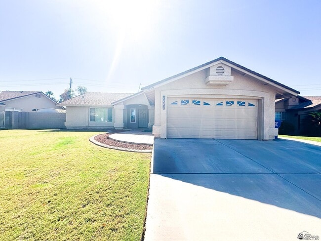 property at 3555 W 15th Ln