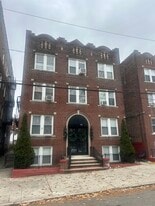 173 W 48th St in Bayonne, NJ - Building Photo