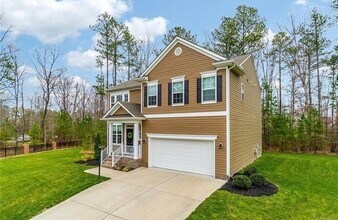 4007 Island Park Ct in Midlothian, VA - Foto de edificio - Building Photo