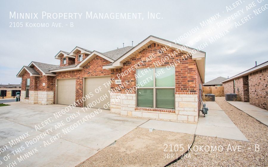 2105 Kokomo Ave-Unit -B in Lubbock, TX - Foto de edificio
