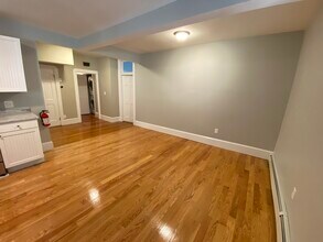71 Hall Ave, Unit 1 in Somerville, MA - Building Photo - Building Photo