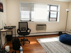 1039 Commonwealth Ave in Boston, MA - Building Photo - Building Photo