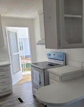 2774 Wedgewood Dr in North Fort Myers, FL - Building Photo - Building Photo