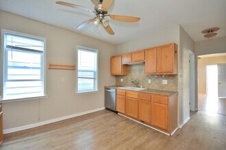 818-820 E Brady St in Milwaukee, WI - Building Photo - Building Photo