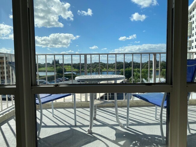 336 Golfview Rd in North Palm Beach, FL - Foto de edificio - Building Photo