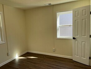 3893 Fairmont Ave in Macon, GA - Building Photo - Building Photo