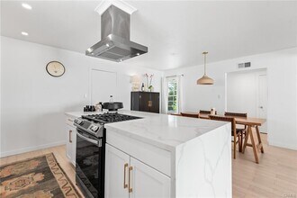 2043 Panamint Dr in Los Angeles, CA - Building Photo - Building Photo