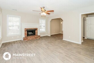 170 Woodcrest Dr in Covington, GA - Building Photo - Building Photo