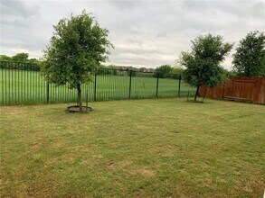 3517 Grail Hollows Rd in Pflugerville, TX - Building Photo - Building Photo
