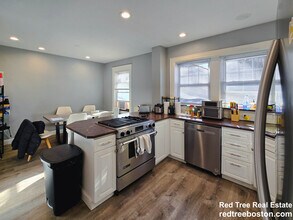 235 Chestnut Hill Ave, Unit 1 in Boston, MA - Building Photo - Building Photo