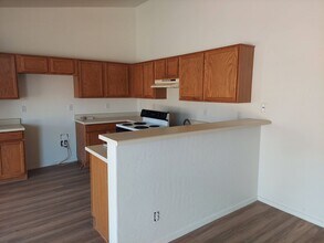 2074 E Stottler Ct in Gilbert, AZ - Building Photo - Building Photo