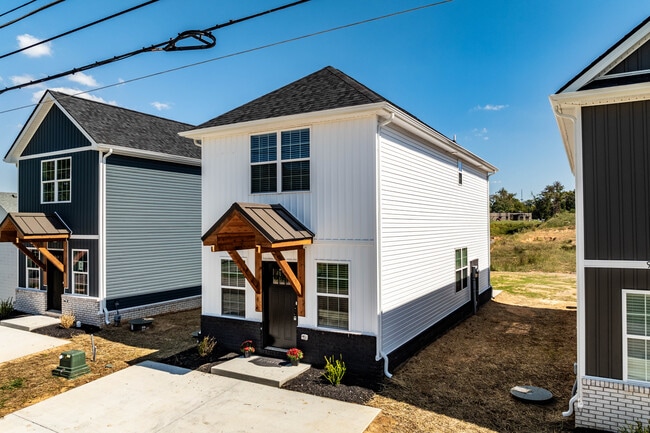 Martin Street Villas in Clarksville, TN - Foto de edificio - Building Photo