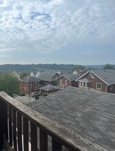 915 Corbet St, Unit Apt C in Tarentum, PA - Building Photo - Building Photo