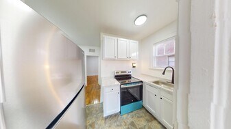 2331-2335 Riverside Ave in Jacksonville, FL - Building Photo