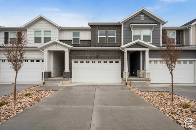 property at 16123 S Truss Dr