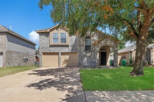 5534 Bear Paw Cir