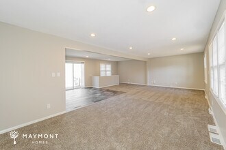 608 SW Merritt St in Lee's Summit, MO - Building Photo - Building Photo