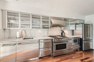 1601 West Ave in Miami Beach, FL - Building Photo - Building Photo