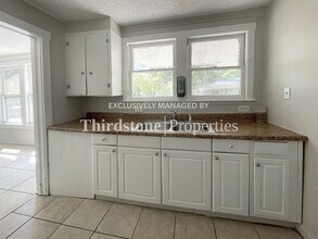 1019 Glencarin St in Jacksonville, FL - Building Photo - Building Photo