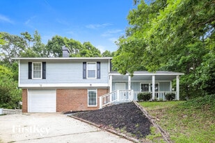 3818 Rolling Pl in Conley, GA - Building Photo