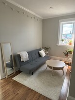 37 Symphony Rd, Unit 324 Apartamentos