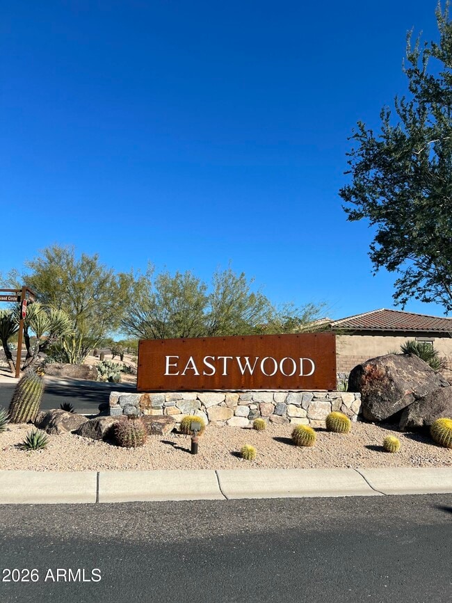 8712 EASTWOOD Cir in Carefree, AZ - Building Photo - Building Photo