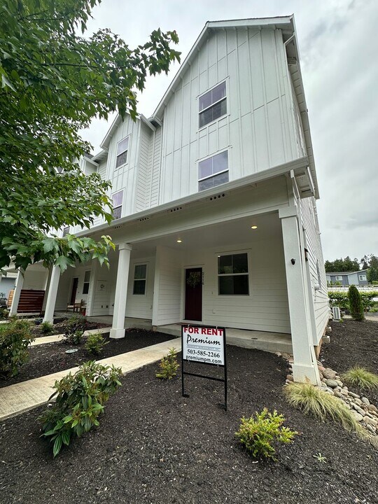 2116 Audubon Ave SE in Salem, OR - Building Photo