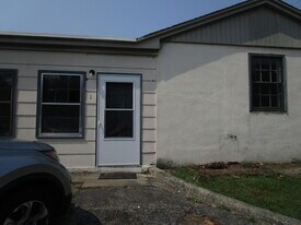 25 Cuttino Rd in Sumter, SC - Building Photo