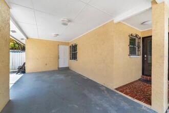 3312 W Braddock St in Tampa, FL - Building Photo - Building Photo