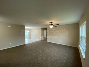 468 Malauka Radial in Ocklawaha, FL - Building Photo - Building Photo