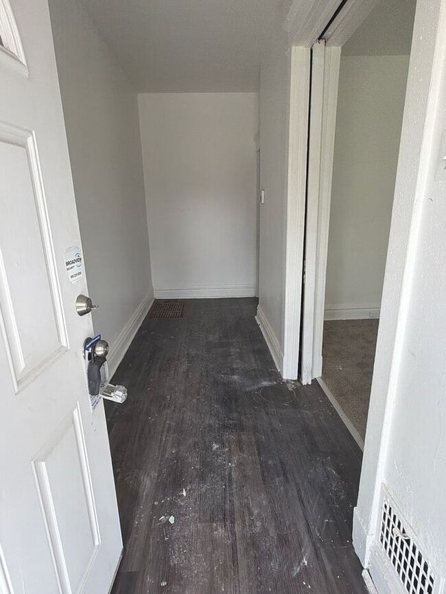 5339 St Louis Ave in St. Louis, MO - Building Photo - Building Photo