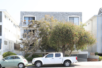 1037 3rd St in Santa Monica, CA - Building Photo - Building Photo