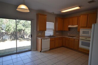 1501 Encino Dr in Leander, TX - Building Photo - Building Photo