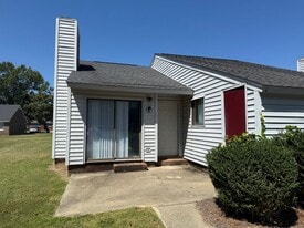 3704 Nealshire Dr NW in Wilson, NC - Building Photo