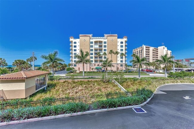 830 The Esplanade N in Venice, FL - Building Photo - Building Photo