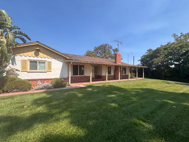 property at 1532 S Main St