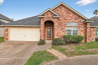 6325 Oso Pkwy in Corpus Christi, TX - Building Photo - Building Photo