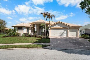 2529 SW Park Meadows Trail in Palm City, FL - Building Photo