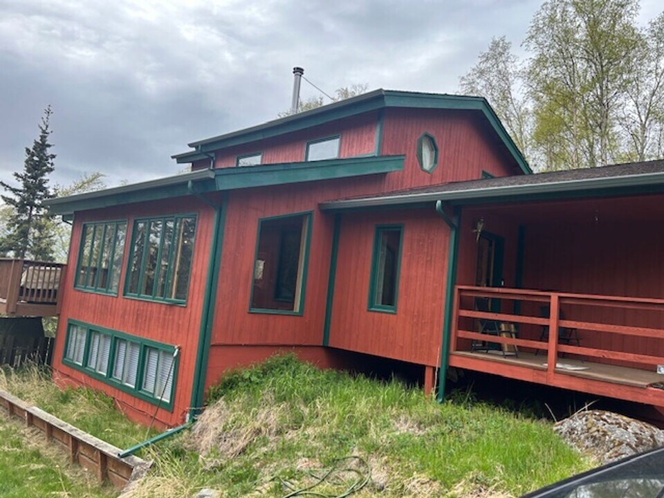 25005 Sierra Mesa Cir in Anchorage, AK - Building Photo