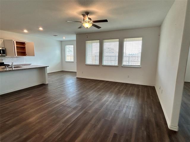 property at 5628 Elwood Dr