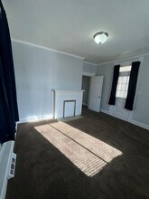 1227 E Chestnut St in Lancaster, OH - Building Photo - Building Photo