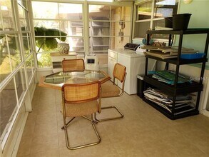 201 Bedford Trail in Sun City Center, FL - Building Photo - Building Photo