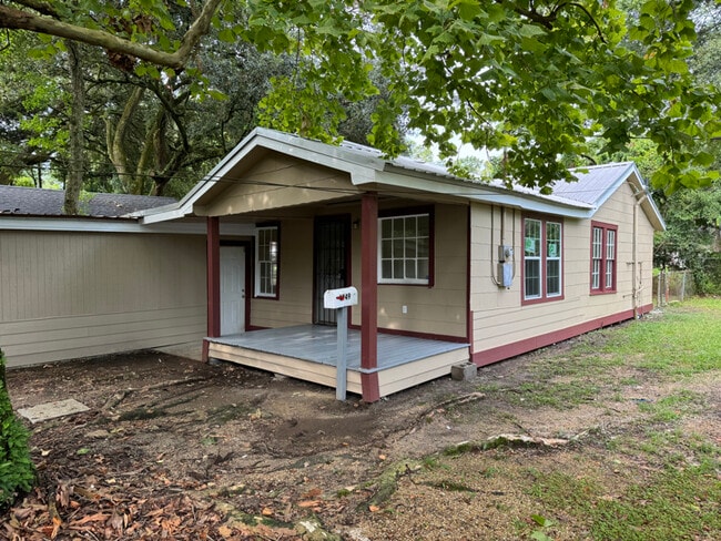 property at 4949 Enterprise St